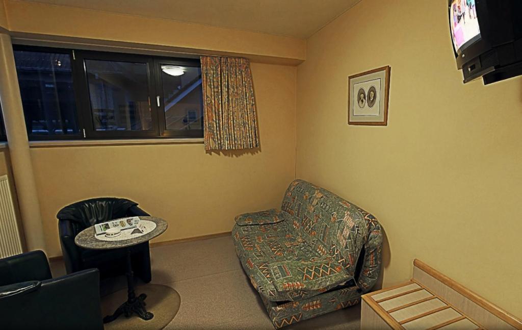 Double Room,31314380:JPEG